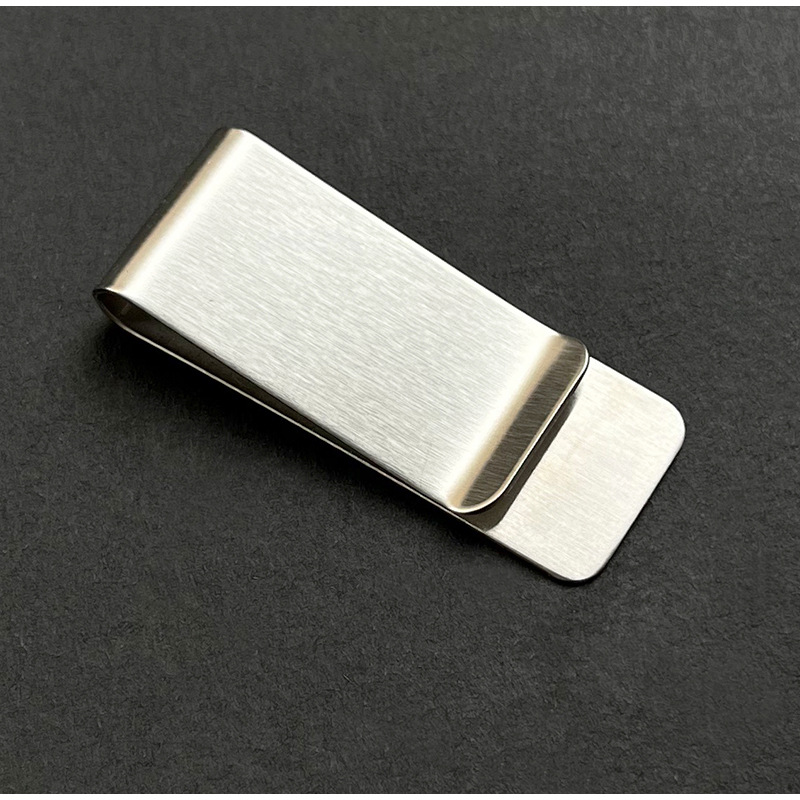 Silver EDC Stainless Steel Mon - مراجعة Edc Carry Card وسعره
