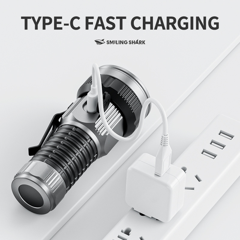 Small LED Flashlight USB C Rec - مراجعة Edc Day Carry وسعره