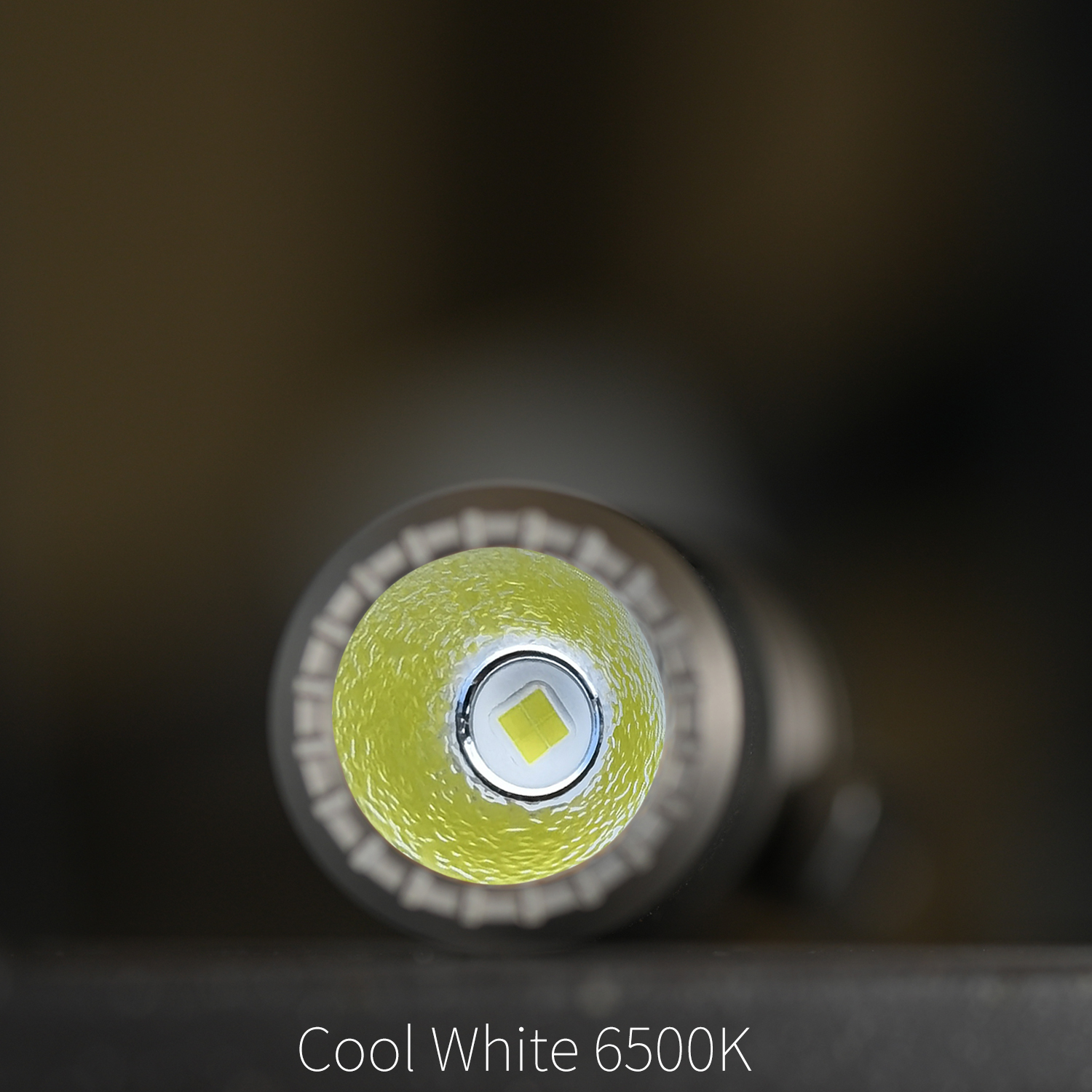 Mankerlight E05 II 1300 Lumens - مراجعة Edc Everyday Carry Gear وسعره