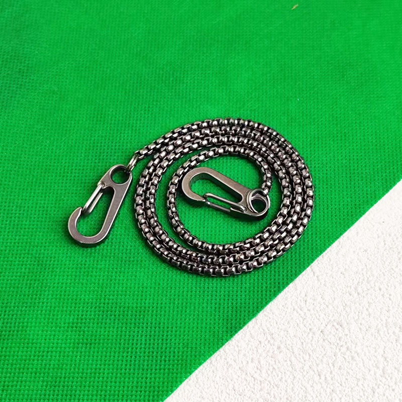 Titanium Wallet Chain for Men, - مراجعة Wallet Slim Titanium وسعره